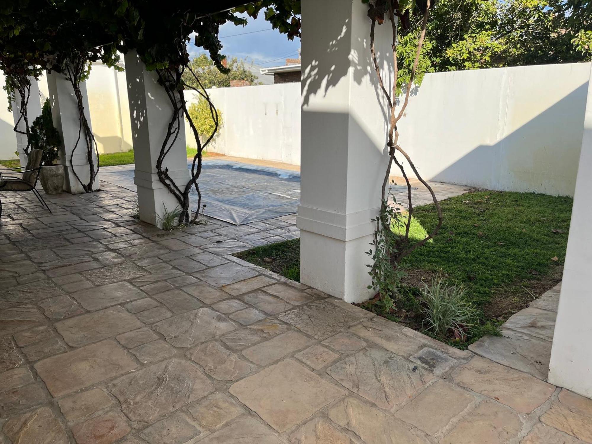Toni's Cottage Graaff-Reinet Esterno foto