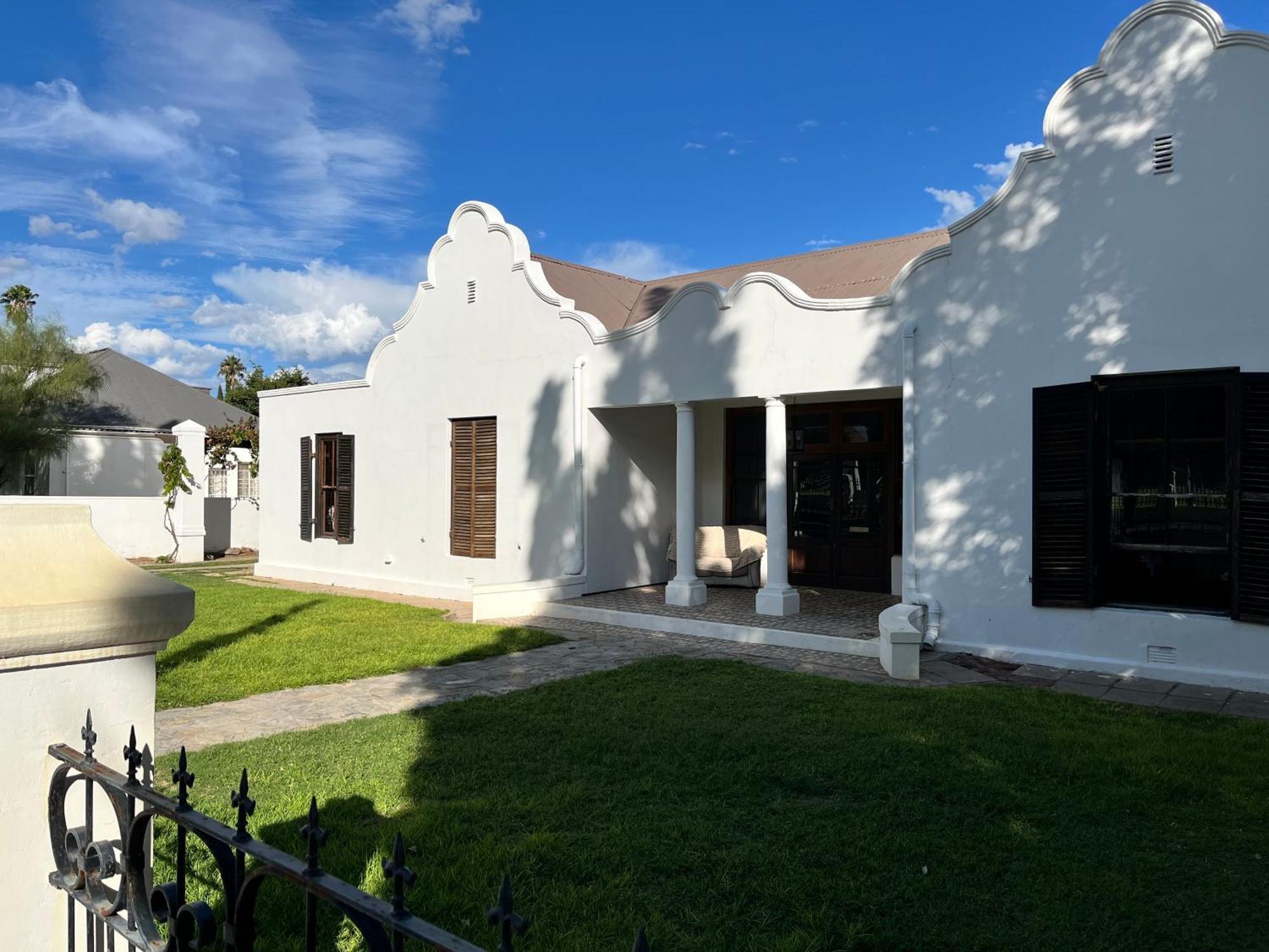 Toni's Cottage Graaff-Reinet Esterno foto