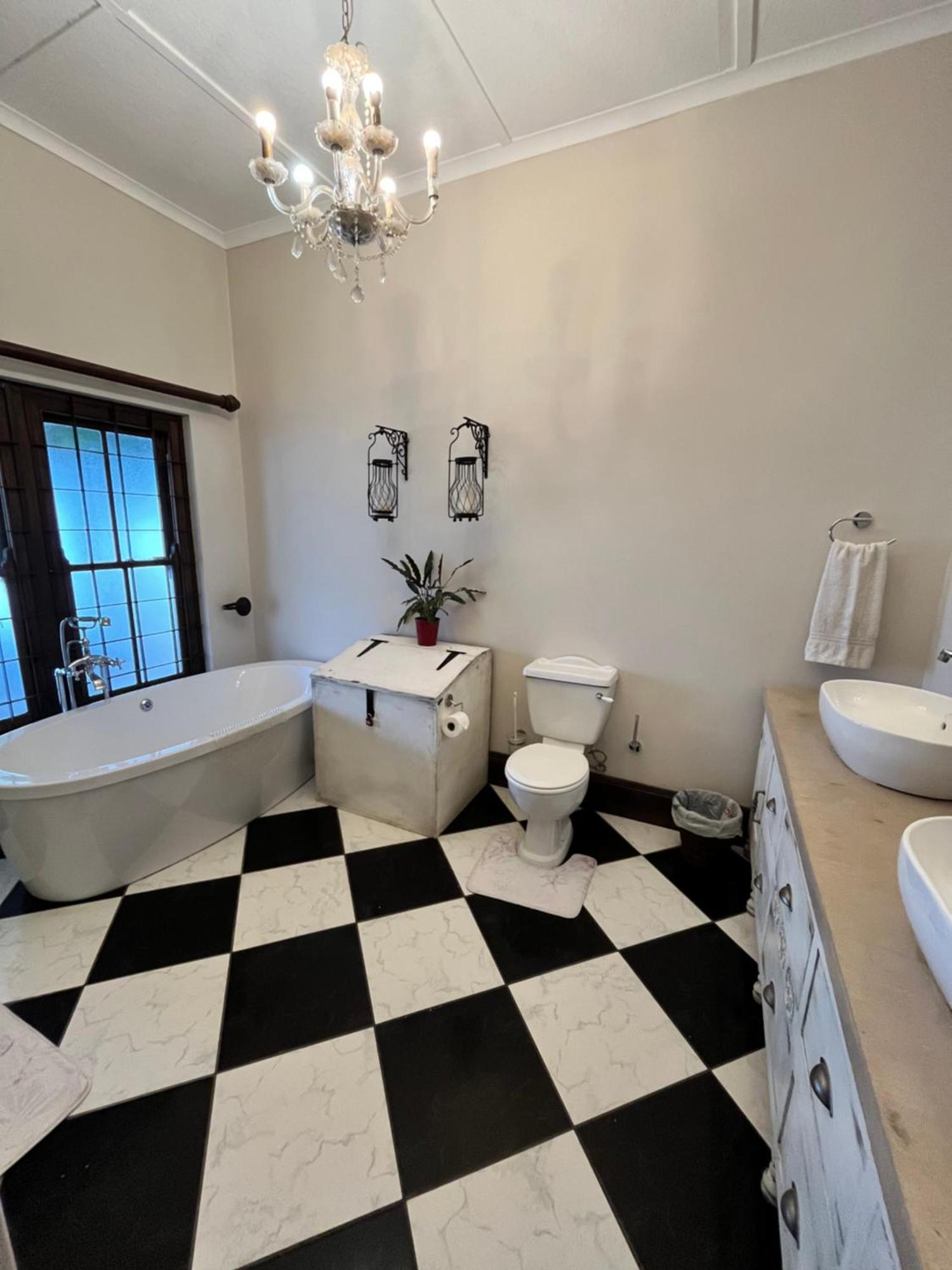 Toni's Cottage Graaff-Reinet Esterno foto